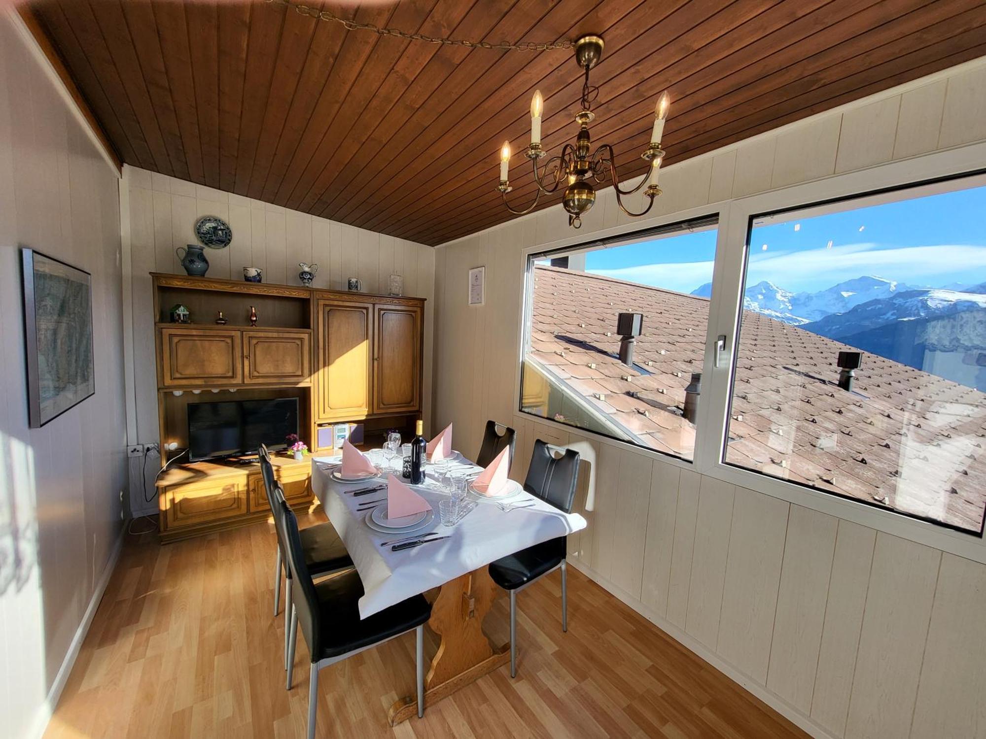 Chalet Lilo 4 Zimmer Big View Beatenberg Buitenkant foto